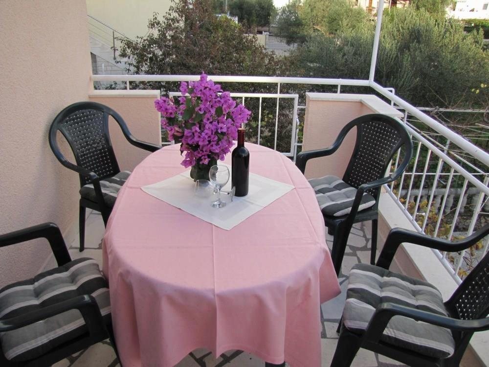 Apartments Skarpa 1601 로고즈니차 외부 사진
