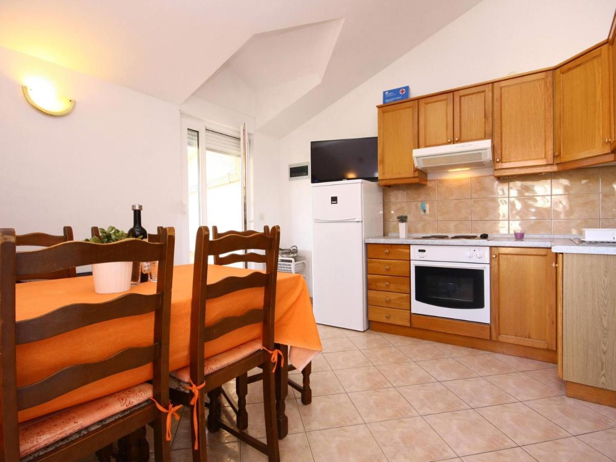 Apartments Skarpa 1601 로고즈니차 외부 사진