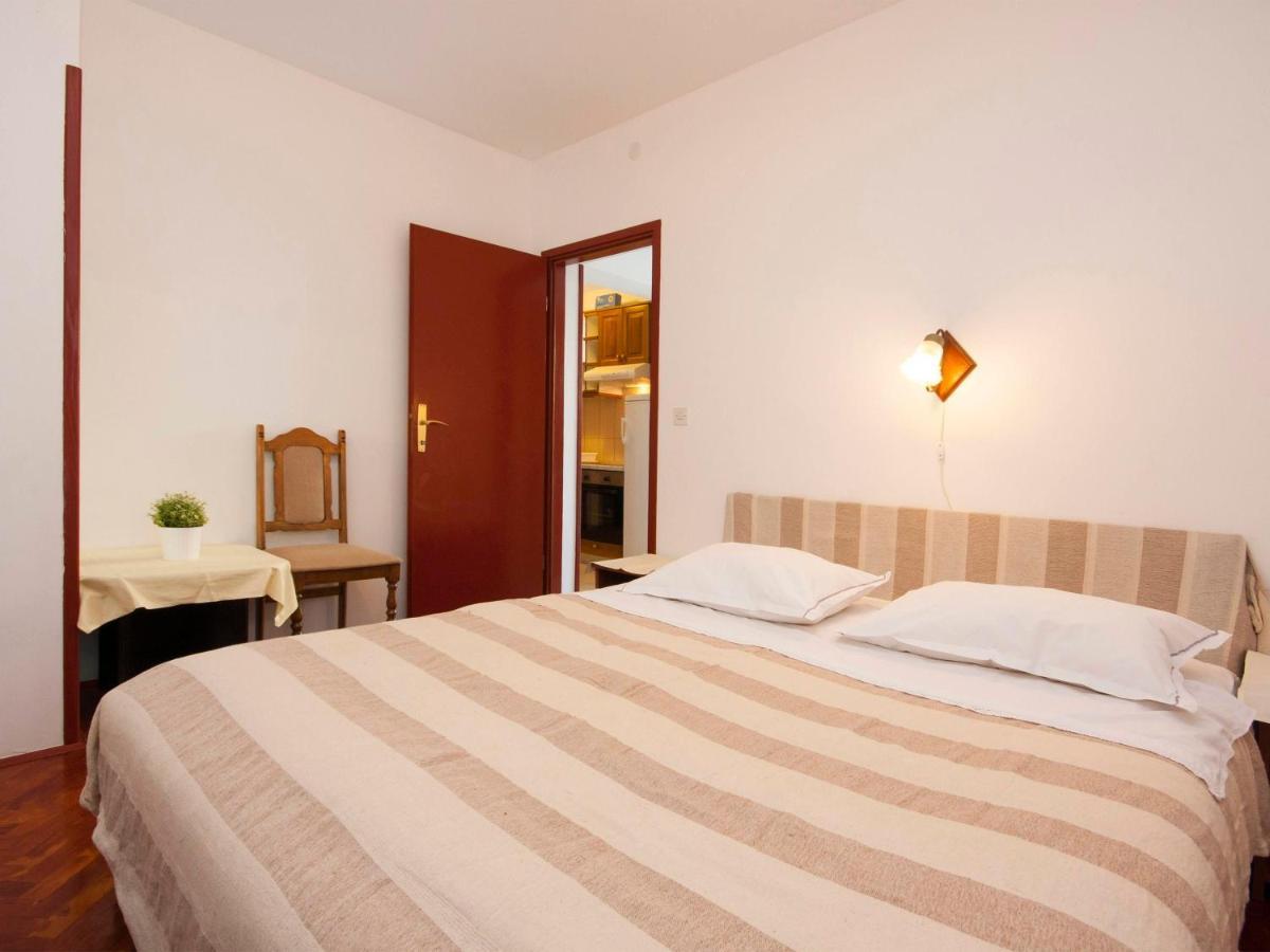 Apartments Skarpa 1601 로고즈니차 외부 사진